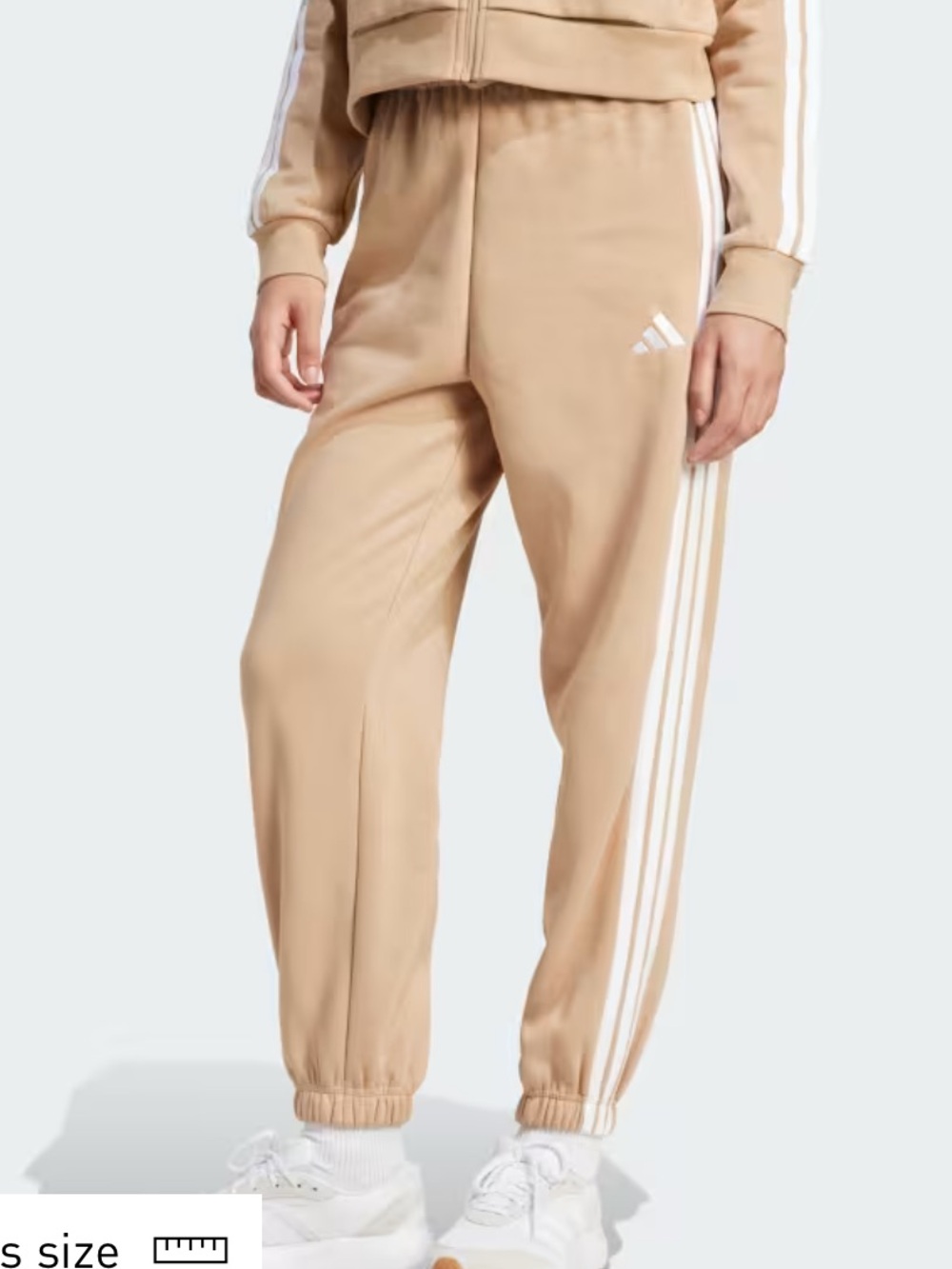 NWT ADIDAS ESSENTIALS 3-STRIPES FLEECE LOOSE-FIT PANTS SANDSTONE/WHITE SIZE M
